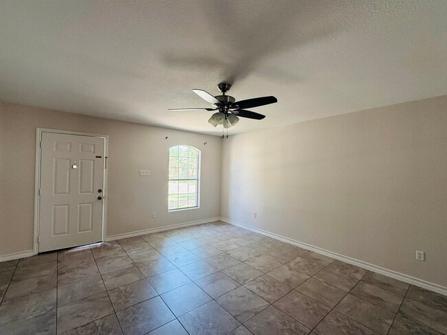 Photo - 2103 Dorado Dr