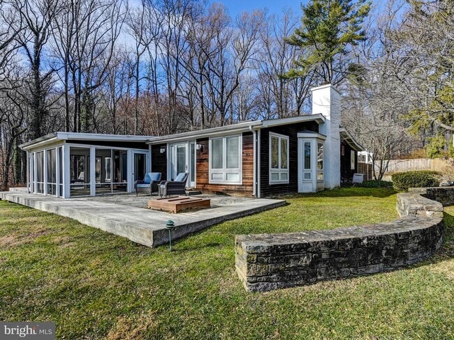 Building Photo - 6138 Barroll Rd