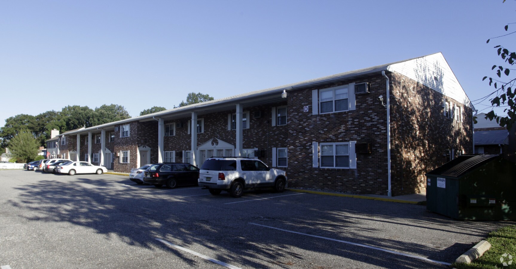 Wheat ManorApartments - Wheat Manor Apartments