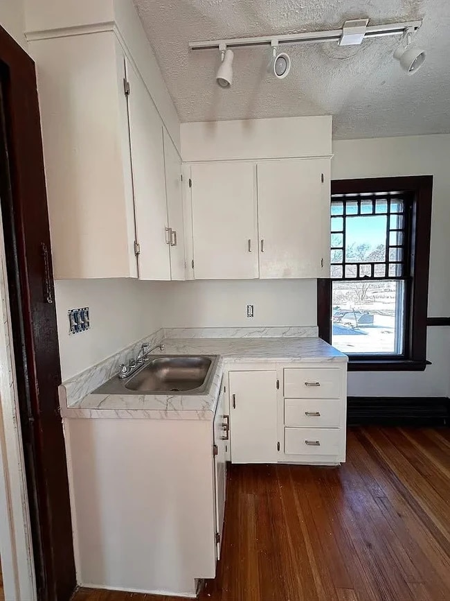 Photo - 30 Pierce St Unit A