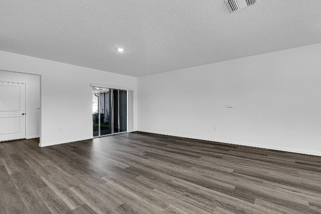 Photo - 16599 Barbours Crk Wy