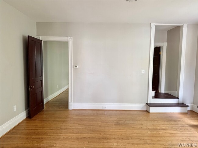 Photo - 64 Trinity Pl