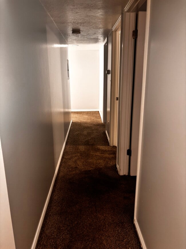 Photo - 338- 10th East