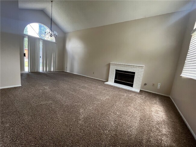 Photo - 2717 Annapolis Cir