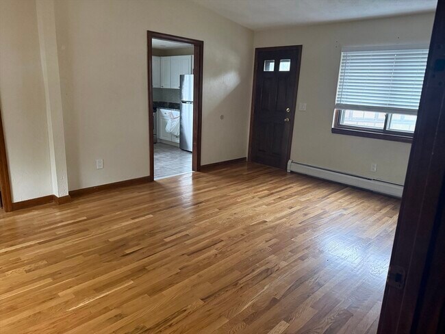 Photo - 41 Broadsound Ave Unit 3
