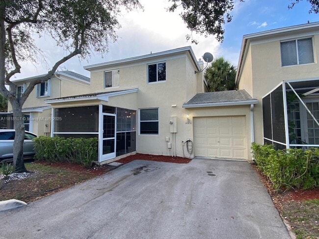Photo - 10931 Jewel Box Ln