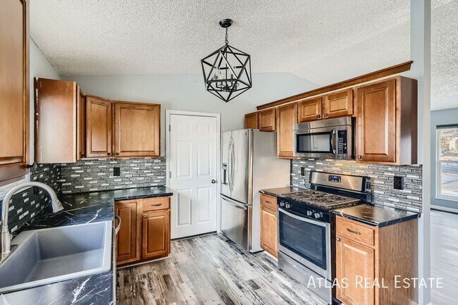 Photo - 5485 Trout Creek Pass Dr