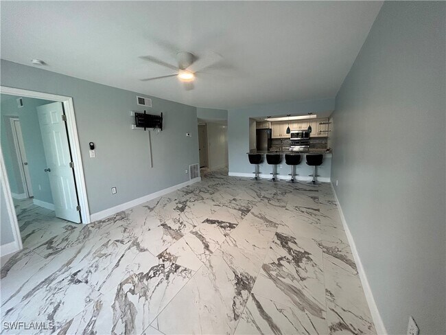 Photo - 2346 Naples Trace Cir Unidad 1107