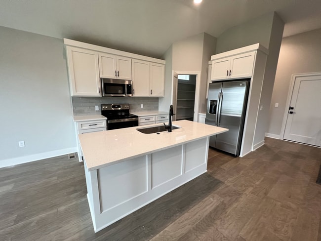 Photo - 1401 SW Heartwood Terrace