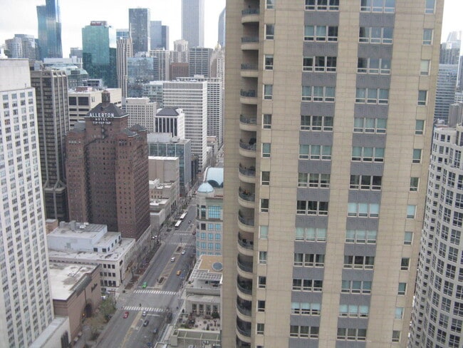 Photo - 111 E Chestnut St Unit 45K