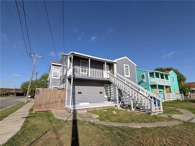 Photo - 1539 10th St Unit 1