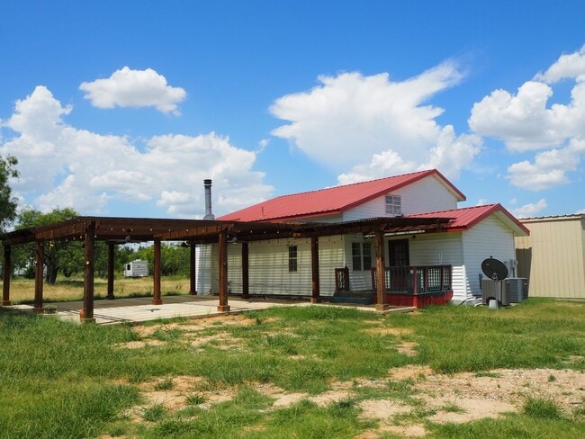 Photo - 9561 Hames Rd