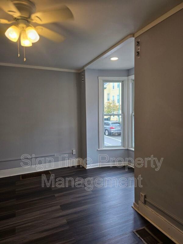 Photo - 235 Summit Ave