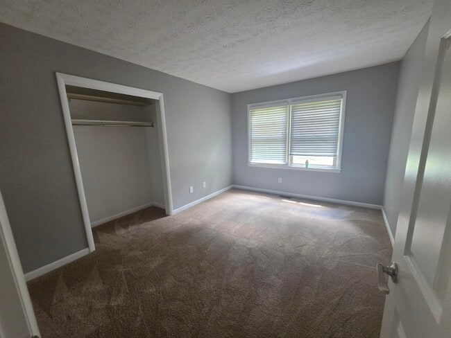 Photo - 3334 Nevius Dr