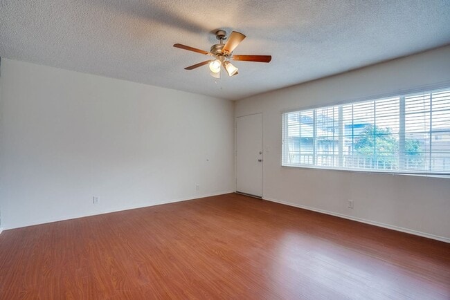 Building Photo - 1106 Leighton Ave (B) Rental