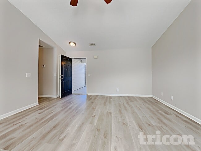 Photo - 517 Shenandoah Ln