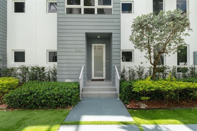 Photo - 9161 NW 33rd St