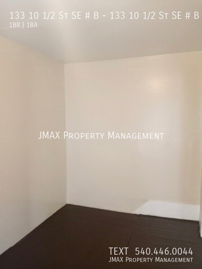 Photo - 133-10 1/2 10 1/2 St SE Unidad 133 10 1/2 St SE # B