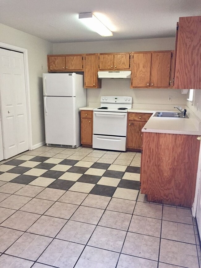 Photo - 24 Dodd Blvd SE Unit 24 Dodd Blvd. Apt. C
