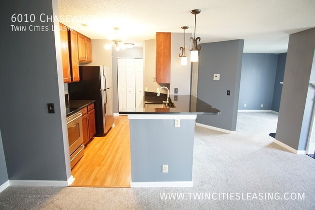 Photo - 6010 Chasewood Pkwy Unit 206