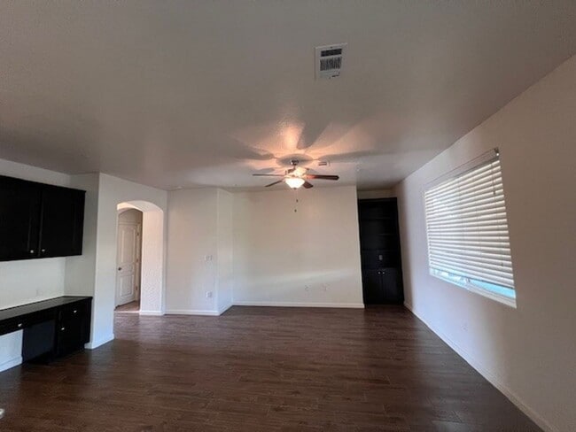 Photo - 2468 Bay Hl Ave