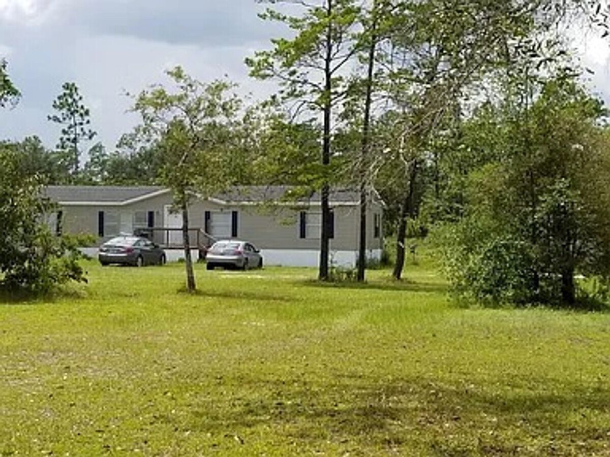 Chipley - 4B/2Bth - Chipley - 4B/2Bth