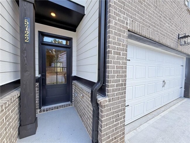 Photo - 5722 Urban Vlg Wy