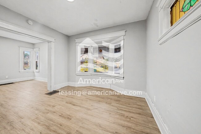 Photo - 800 Ave D