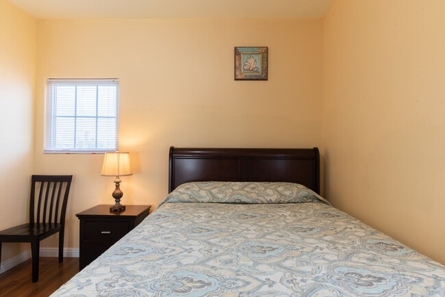 Photo - 2721 W 82nd Pl Unit 1Bedroom