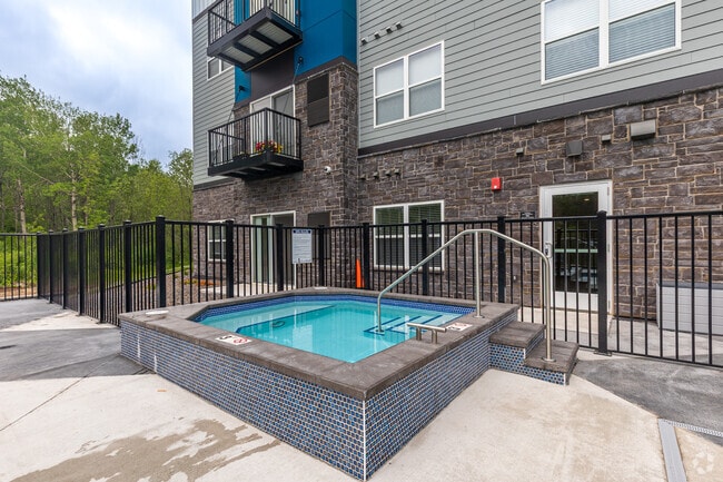 Outdoor Hot Tub