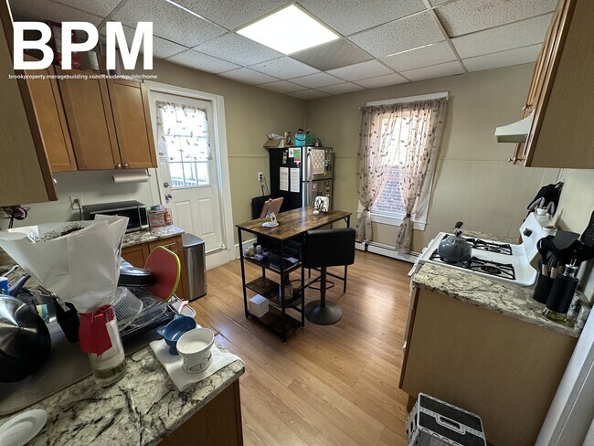 Photo - 28 Monmouth St Unit 3