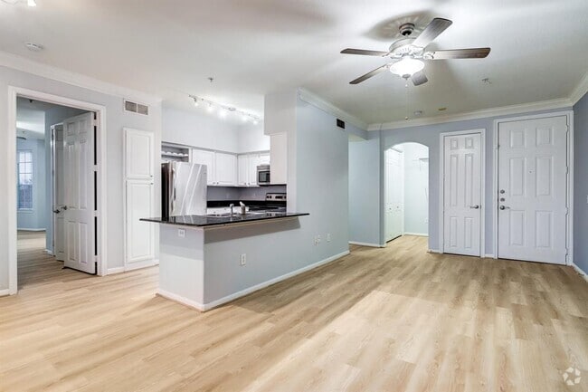 Building Photo - 7575 Kirby Dr Unit 1414 Rental