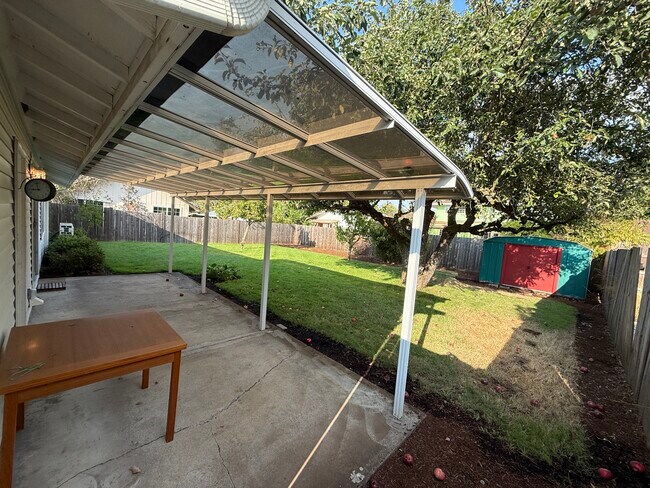 Back covered patio - 1981 Orr Ln Casa