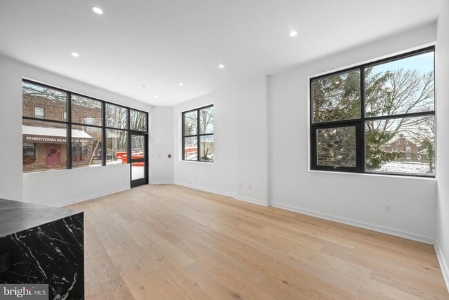 Photo - 36 N Narberth Ave Unidad 2A