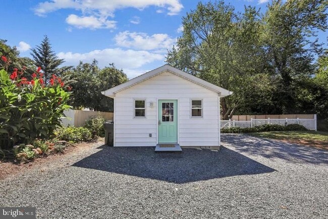 Photo - 29531 Matthewstown Rd