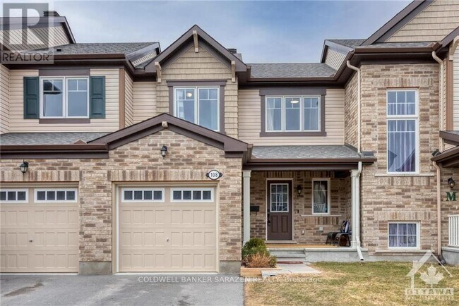 Photo - 108 Buffalograss Cres