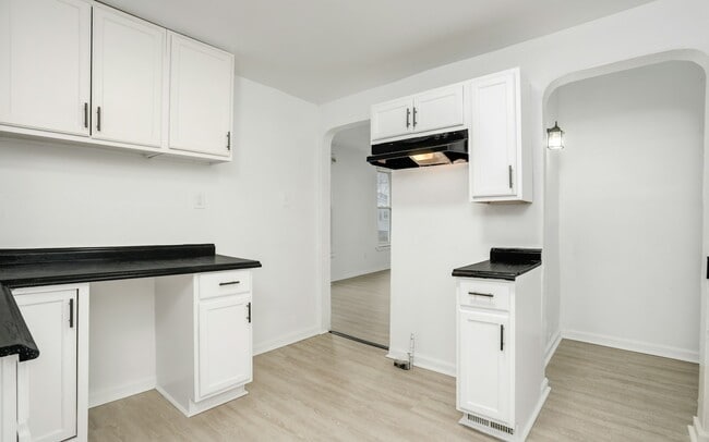 Photo - 57 Oak St