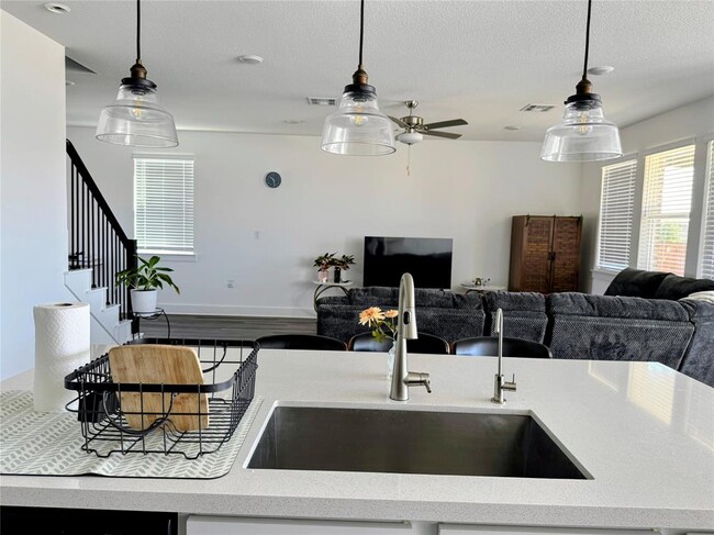 Photo - 1711 Winding Talley St