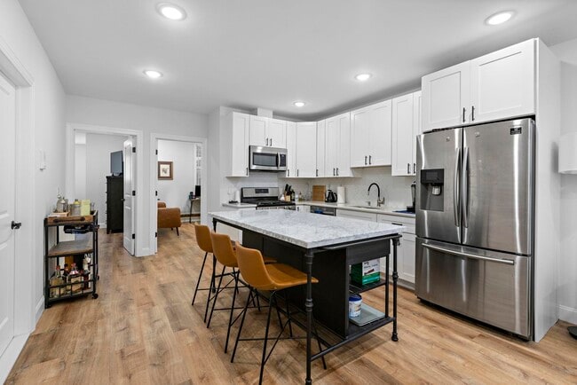 Photo - 71 BEACON Ave