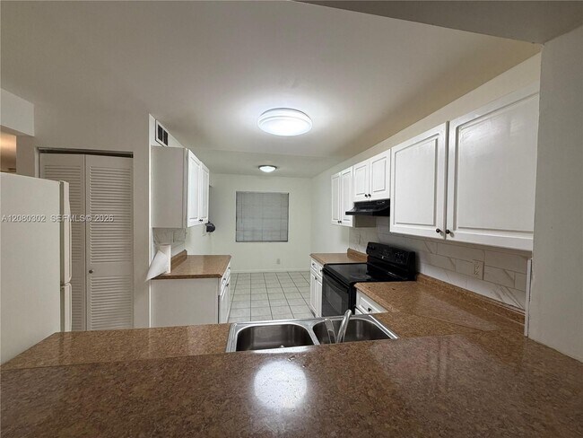 2079 Coral Ridge Dr Unit N208