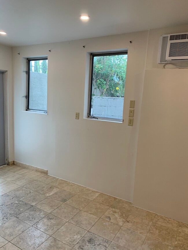 Photo - 8979 Shoreham Dr Unit A