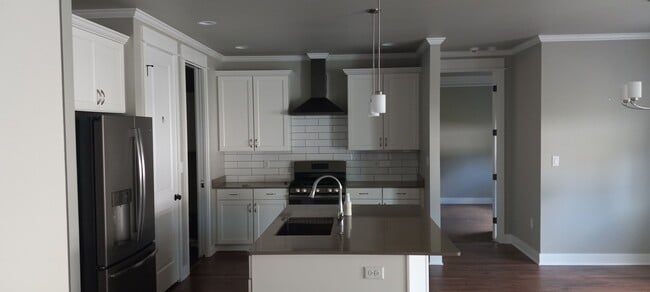 Photo - 3617 Colton Blvd