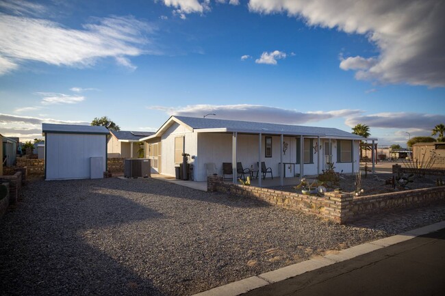 Photo - 9351 E 28th St