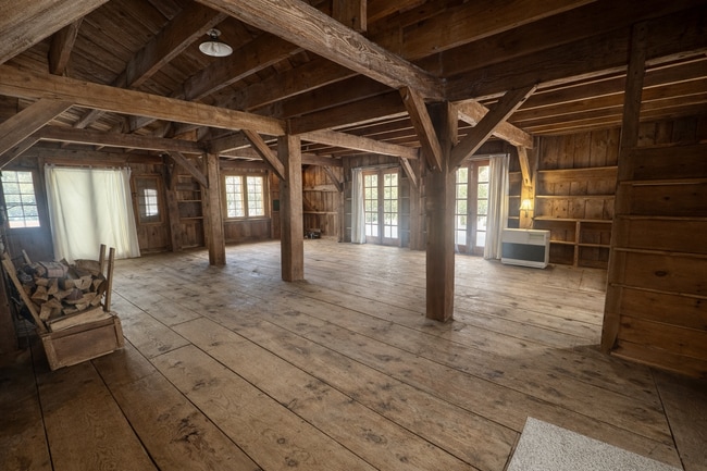 Photo - 45 Hoppen Rd