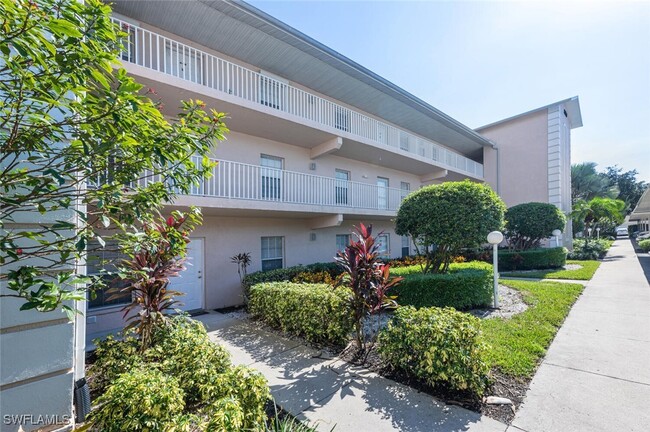 Photo - 3250 Cypress Glen Way Condominio Unidad 409