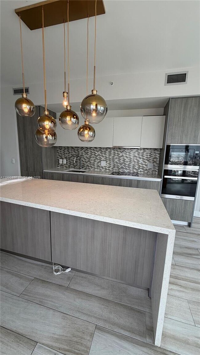 Photo - 2900 NE 7th Ave Unit 4109