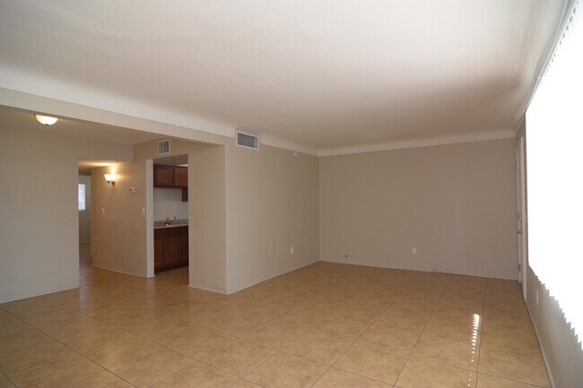 Photo - Remodeled 2 Bedroom 1 Bath Duplex! Great C...