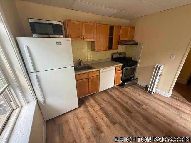 Photo - 1710 Commonwealth Ave Apartment Unit 3