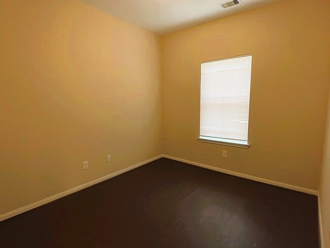 Photo - 8526 Homewood Ln