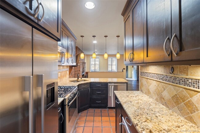 Photo - 117 W 82 St Unidad 01